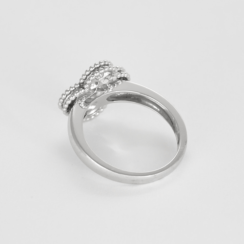 Bague 55 VAN CLEEF & ARPELS - Bague Vintage Alhambra en or blanc et diamants 58 Facettes DV0315-16-DV0882-1