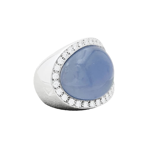 Bague 50 Bague Van Cleef & Arpels or blanc, calcédoine et diamants. 58 Facettes 35263