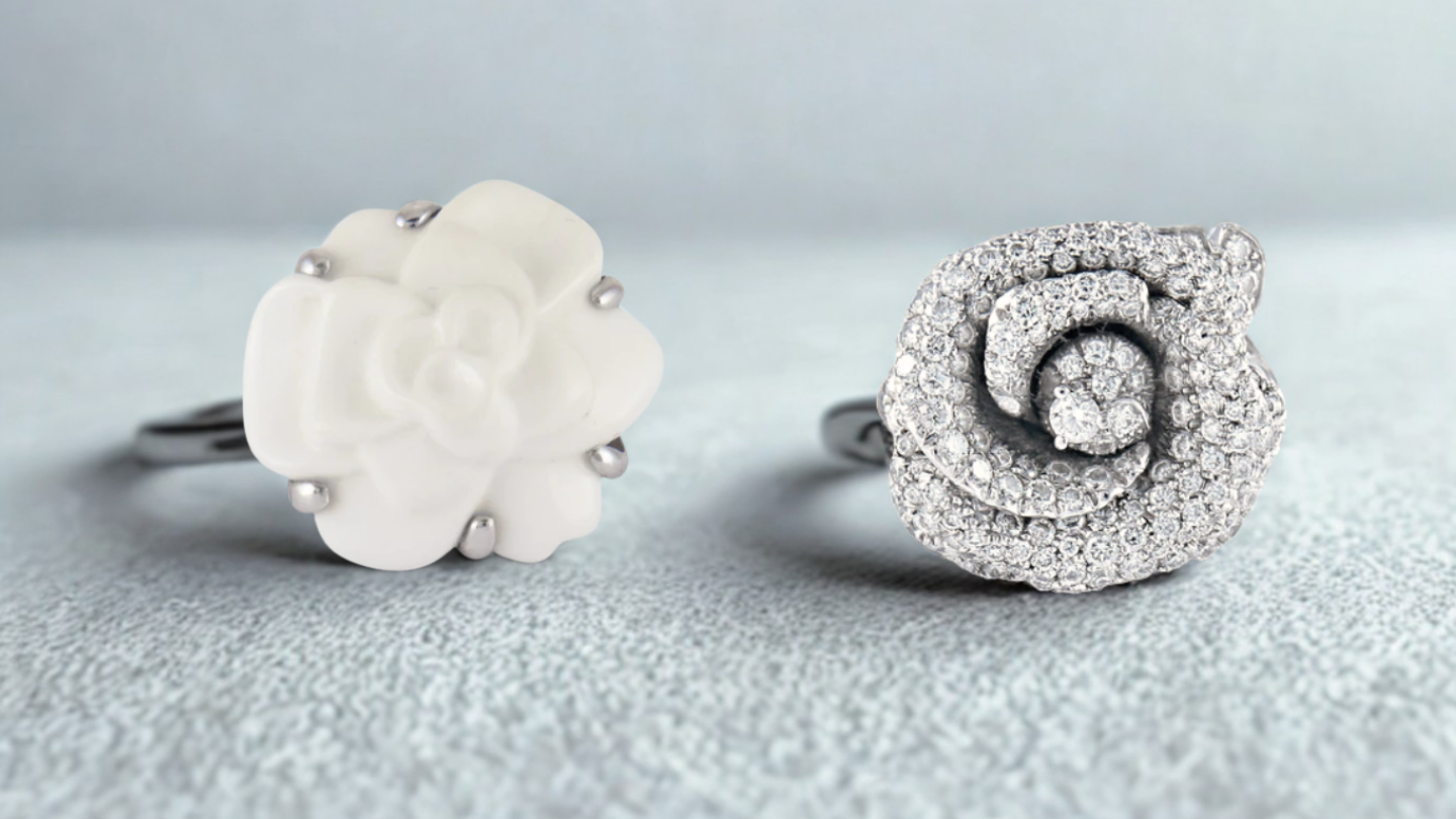 Duel floral dans la joaillerie : le Camélia de Chanel ou la Rose de Dior ?