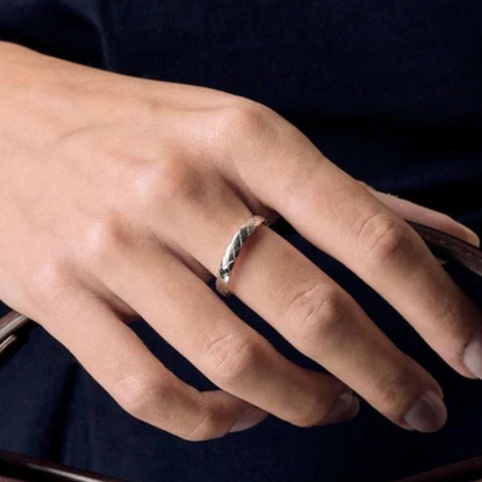 Coco Crush : la bague Chanel qui monte en valeur