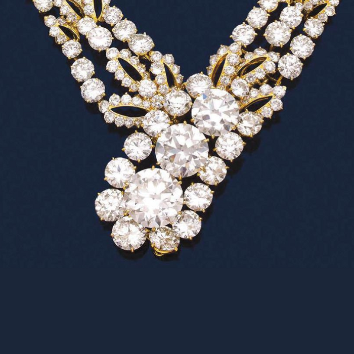 Vente exceptionnelle : un collier transformable