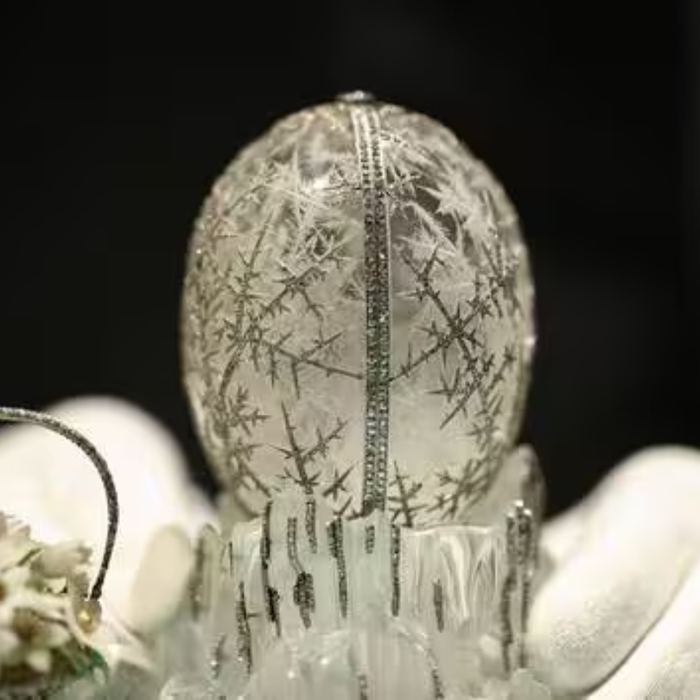 Enchères : L'Œuf d'Hiver de Fabergé adjugé 22,9 Millions de livres chez Christie's