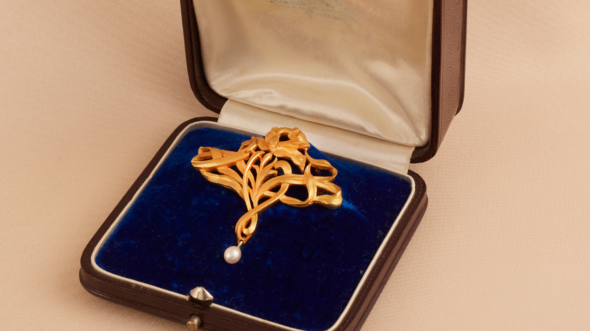 Icône de broche vectorielle Bel accessoire avec pierre précieuse isolé Icône de broche vectorielle Bel accessoire avec pierre précieuse isolé