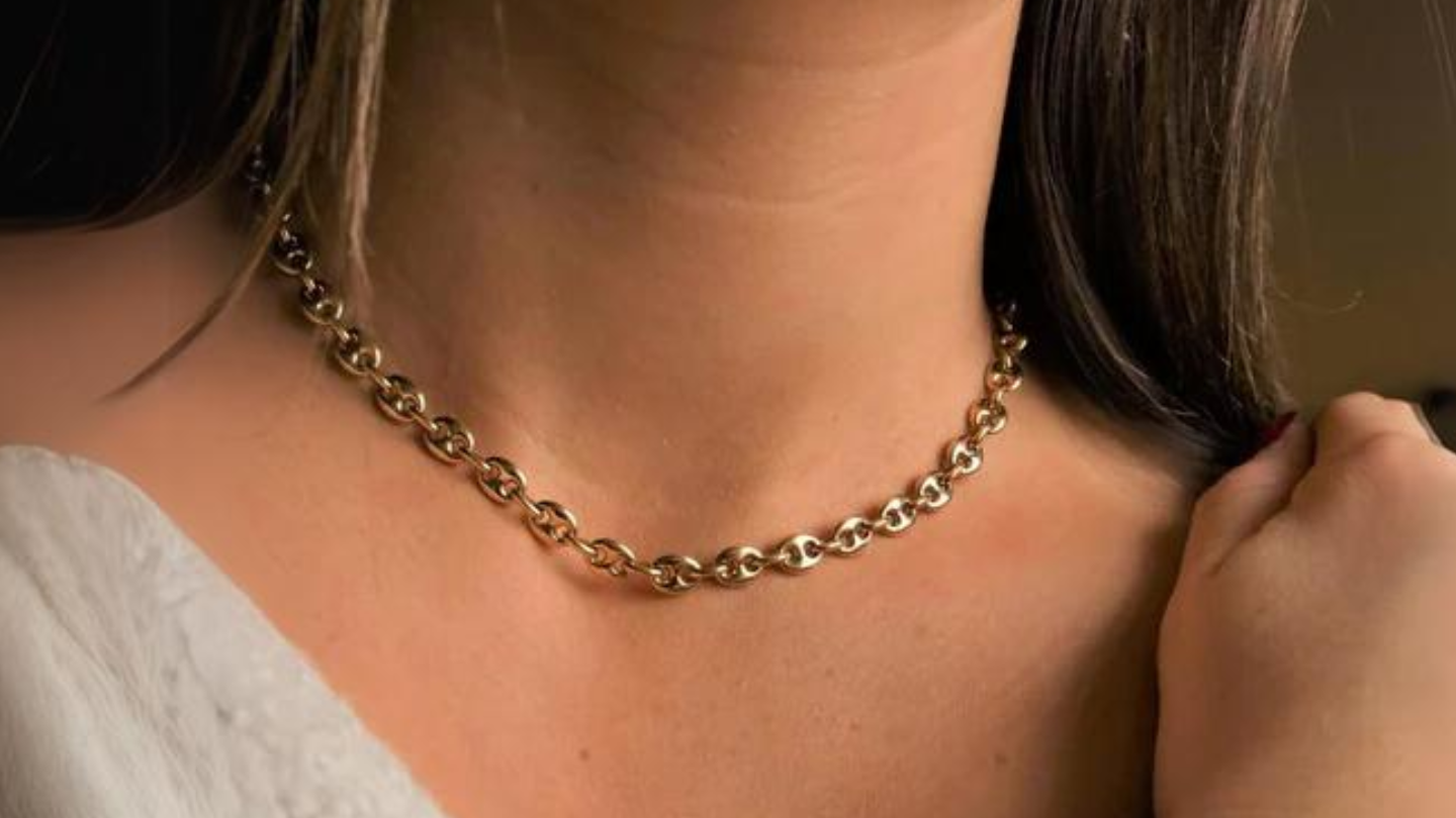 La maille grain de café revient au goût du jour