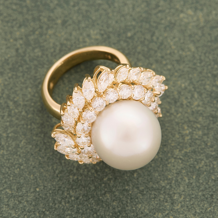 Pourquoi offrir un bijou de seconde-main à la Saint-Valentin ? 