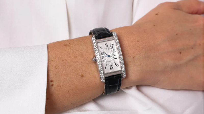 Lot de Montre de dame Art Déco en or blanc, cadran rectangulaire Lot de Montre de dame Art Déco en or blanc, cadran rectangulaire