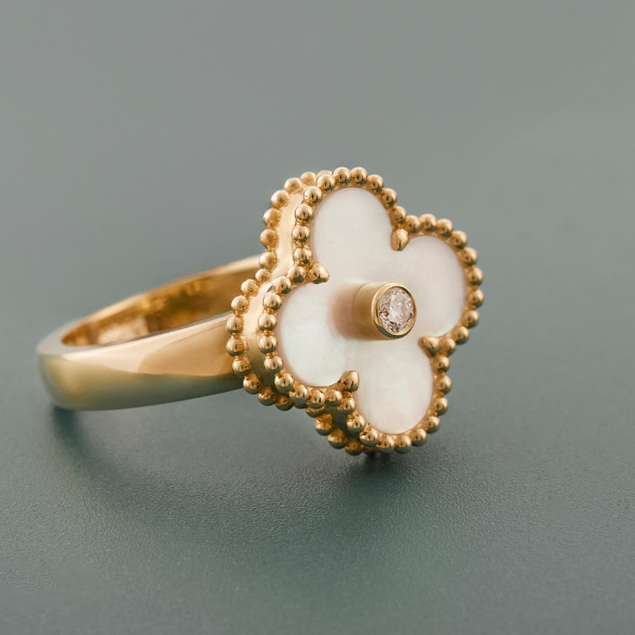 TOP 5 des bijoux Van Cleef & Arpels