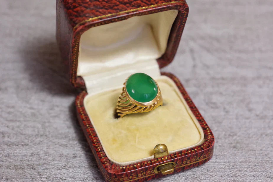 La pierre de jade : symbole, propriétés et histoire