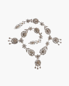 Collier grenat ancien