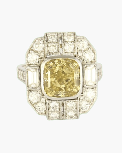 Cadeau bague à plus de 5000€