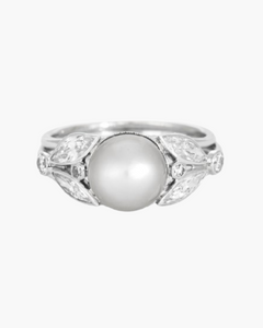 Bague perle moderne