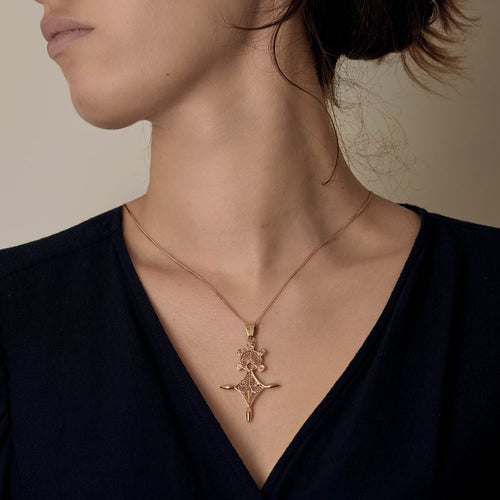Pendentif Pendentif "Croix d'Agadez" en or jaune 58 Facettes DV26327-8