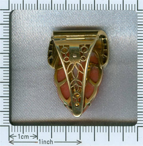 Broche Broche Art déco belge en or jaune 18 ct, corail et onyx 58 Facettes 10015-4334