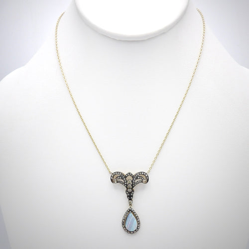 Collier Collier vintage avec pendentif en or jaune 14 carats, diamants et opale 58 Facettes