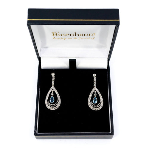 Boucles d'oreilles Boucles d’oreilles en platine avec aigues-marines et diamants taille rose 58 Facettes 0310D85783FA4077B2D8A430DBFD66AB