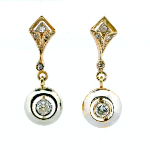 Boucles d'oreilles Boucles d'oreilles Art déco en or 18 ct et platine, diamants 58 Facettes FB5E74F96A2F4FB8AF77EBBC06AED1FC