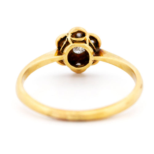 Bague 53 Bague grappe florale en platine et or 18 carats avec diamants 58 Facettes 304FA7795AC647FFA29F901DE1F7A727