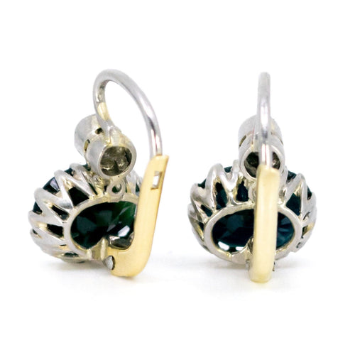 Boucles d'oreilles Boucles d'oreilles en platine 14 ct aux saphirs et diamants 58 Facettes 35DF1E8095194A8DA95A5A9BAAB83B39