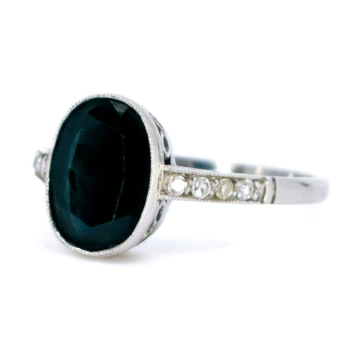 Bague 53.5 Bague en platine avec saphir et diamants 58 Facettes 4ECF3F975EC84552BCAB036F57C59783