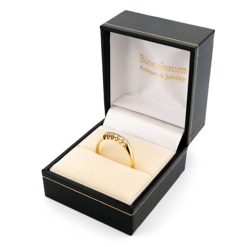 Bague 58 Bague rangée de diamants taille ancienne en or 14 carats 58 Facettes 3A52EF8B9E8F4AA9A786FB3492D0965A