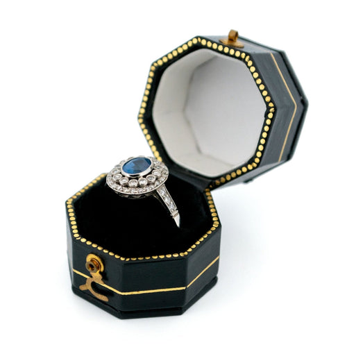 Bague 55.5 Bague Art déco - Platine, saphir ovale et diamants 58 Facettes BE68B24A4C894F3E8BE652F8855483A5