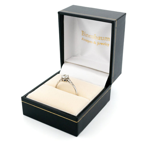 Bague 55 Solitaire - Bague en platine avec diamant et saphirs 58 Facettes 373E6EC83FDC495992EAD2778E11E290