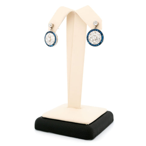Boucles d'oreilles Boucles d'oreilles pendantes Art déco en platine, diamants et saphirs 58 Facettes CB8B2E4D08C644A5846B8F116F4EB2F4