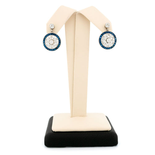 Boucles d'oreilles Boucles d'oreilles pendantes Art déco en platine, diamants et saphirs 58 Facettes CB8B2E4D08C644A5846B8F116F4EB2F4