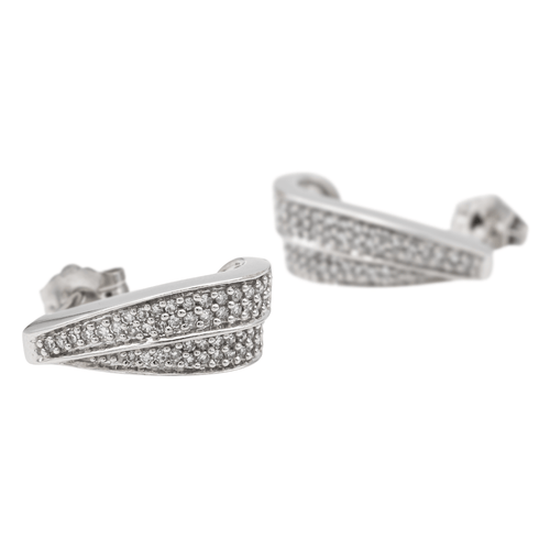 Boucles d'oreilles Boucles d’oreilles en or blanc 18 carats et diamants taille brillant 58 Facettes 1442757CN