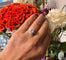 Bague 55.5 Bague entourage en platine avec pierre de lune et diamants 58 Facettes F34CC5ECF12042E8A56E179EA430E6B2