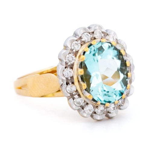 Bague 54.5 Bague grappe en or jaune 18 k, aigue-marine et diamants 58 Facettes E712C420332A4B61B242A174B74796B1