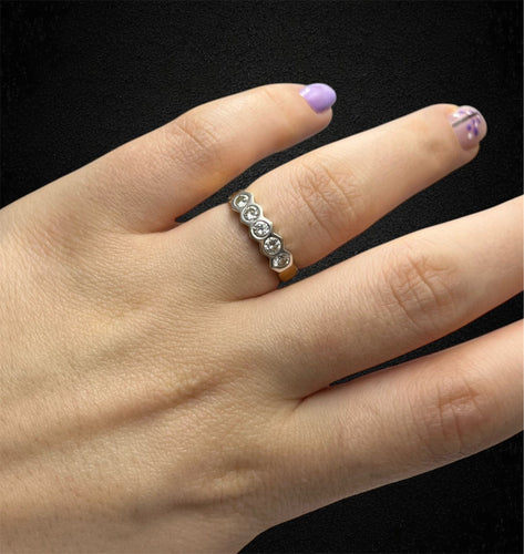 Bague Bague rivière en or jaune et or blanc 18K avec diamants 58 Facettes