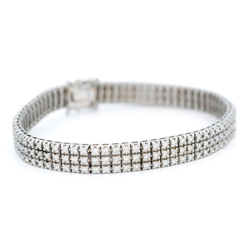 Bracelet Bracelet tennis 3 rangs en or blanc 18 k et diamants 58 Facettes 37FB18ED72D7485AA987B388195C049E