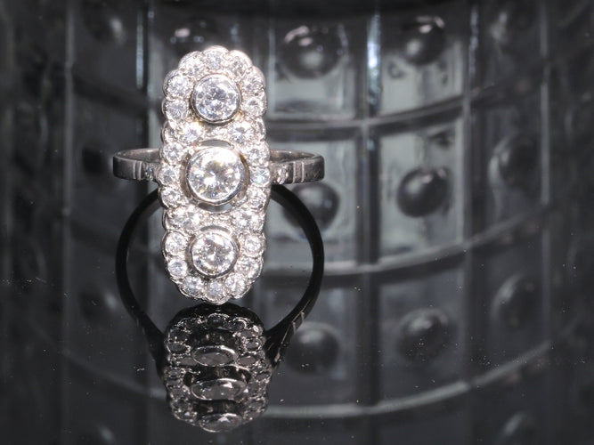 Bague 56 Bague vintage Art déco revival en platine et diamants 58 Facettes 16300-0191