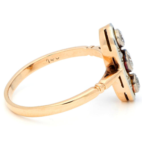 Bague 52.5 Bague trilogie en or jaune 14 carats et diamants 58 Facettes 7846763F7BF14228BF1466622FFC971A