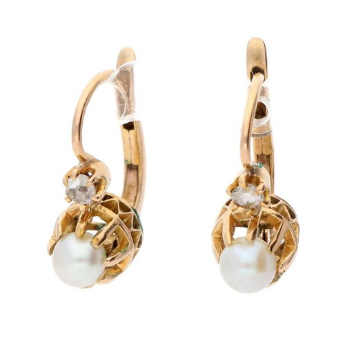 Boucles d'oreilles Boucles d’oreilles dormeuses - Perles et diamants taille rose en or 18k 58 Facettes 05B74D8294B146B588081AF9D6B0066A