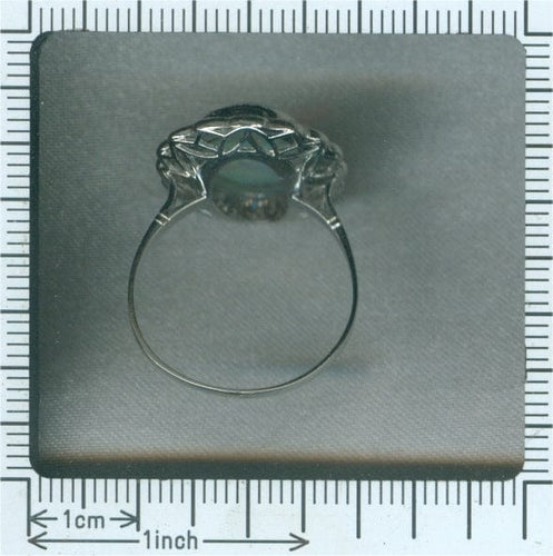 17226-0017.p13_Classic Elegance  The Timeless Appeal of a Vintage 1950s Opal Ring-en.jpg