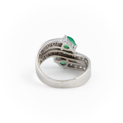 Bague 47 Bague Toi & Moi en or blanc 18 carats émeraudes et diamants 58 Facettes 1731222CN