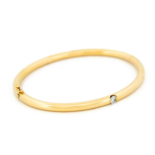 Bracelet Bracelet jonc vintage en or jaune 14k avec diamant 58 Facettes A32E310B08D74F3C88003C98E113D334