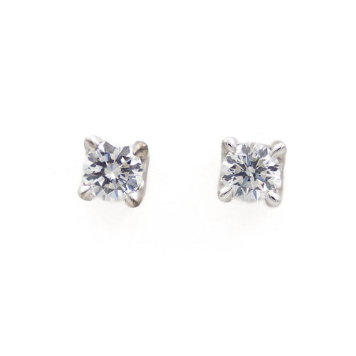 Boucles d'oreilles Boucles d'oreilles Puces Or blanc Diamant 58 Facettes 1931129CN