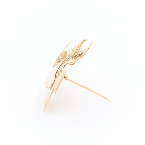 Broche Broche oiseau filigrané en or jaune 18 carats 58 Facettes 1969280CN