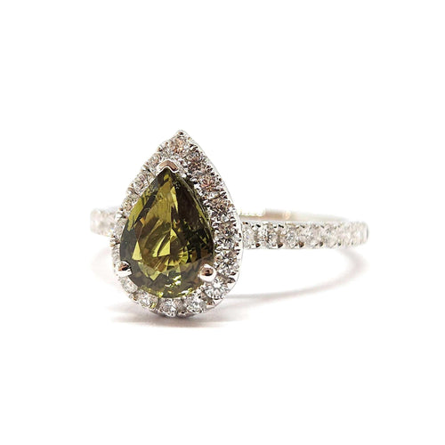 Bague 53 Bague saphir vert et diamants en or blanc 18 carats 58 Facettes