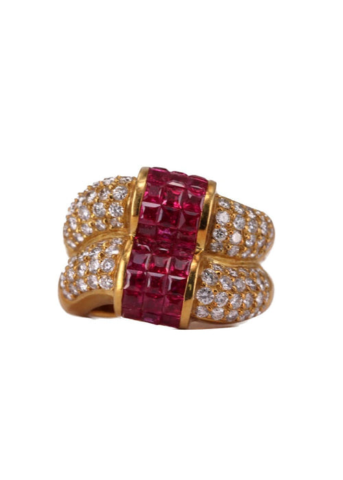 Bague Bague ondulée Or jaune Rubis et Diamants 58 Facettes RNG0016