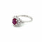 Bague 52 Bague entourage en or blanc 18k avec rubis birman et diamants 58 Facettes