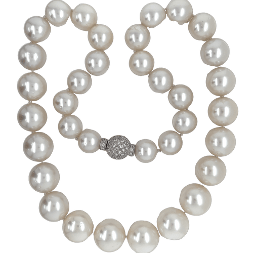 Collier Collier en perles blanches d’Australie et diamants 58 Facettes