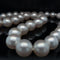 Collier Collier en perles blanches d’Australie et diamants 58 Facettes