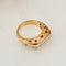 Bague 55 Bague en or jaune 750 avec diamants baguette et brillants 58 Facettes 2668