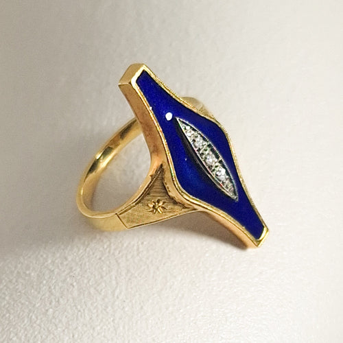 Bague 53 Bague en or jaune 18 carats émaillée, taille 53 58 Facettes 2791