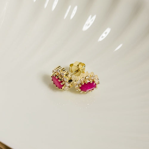 Boucles d'oreilles Ohrstecker - Boucles d’oreilles en or jaune 585 avec rubis et diamants 58 Facettes 2975