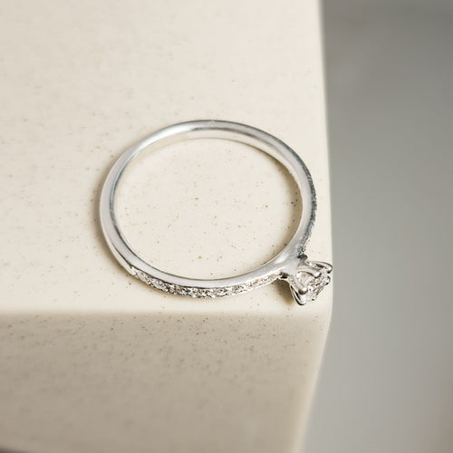 Bague 52.5 Bague halo en platine 950 avec brillants 0,30 ct 58 Facettes 2821